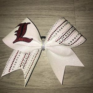 Louisville cheer competition bow